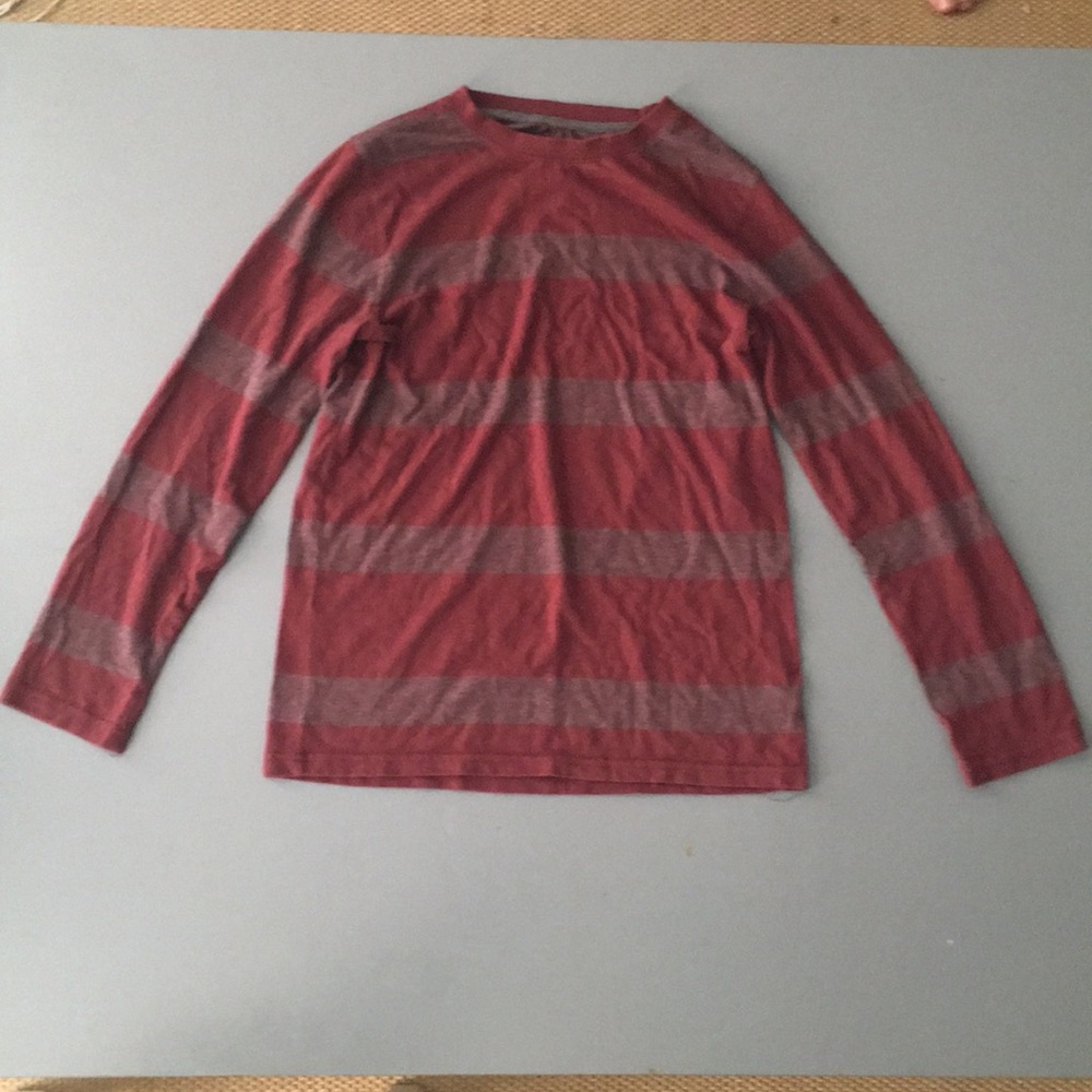 Striped light maroon long sleeve tee shirt